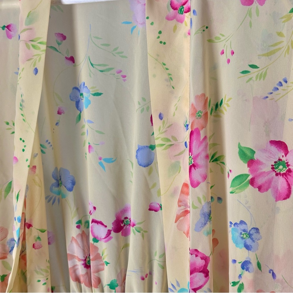✖️sold✖️Vintage Victoria’s Secret Floral Slip Dress and Robe - Picture 7 of 11